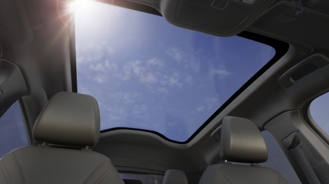 FORD_MUSTANG_MACH-E_PANORAMIC ROOF_18.jpg