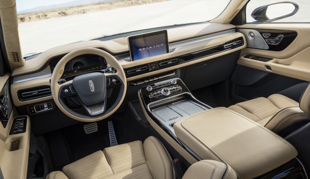 2018-Lincoln-Aviator-Concept-interior-001.jpg