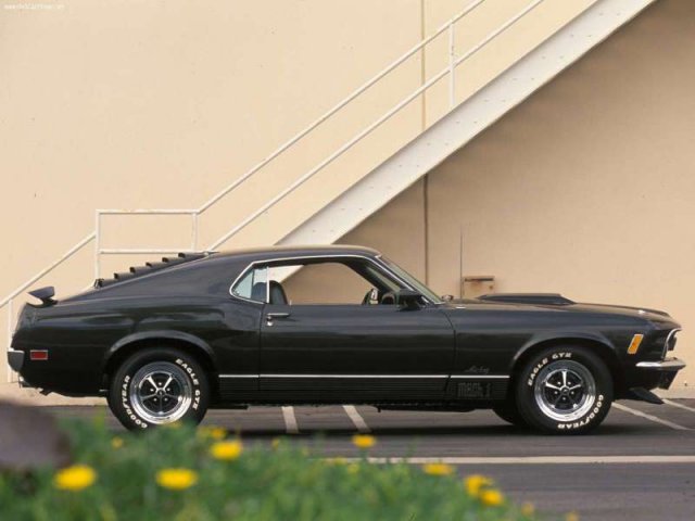 Ford-Mustang_Mach_1-1970-800-03.jpg