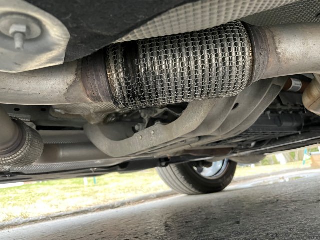 Muffler.jpg