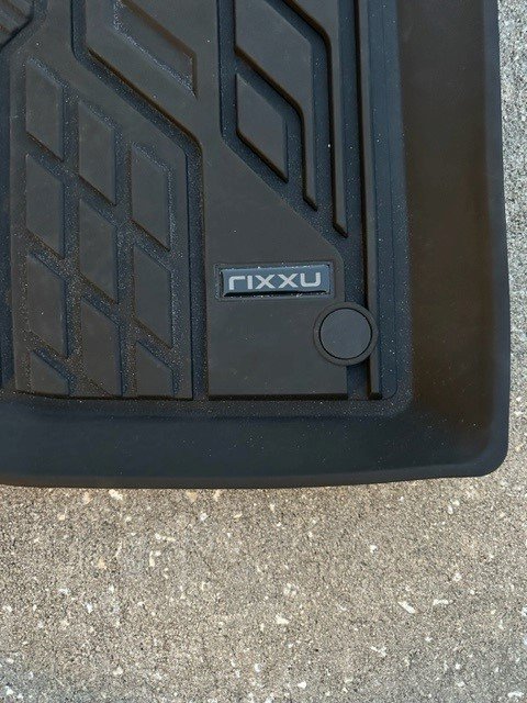 Floor liner 2.jpg