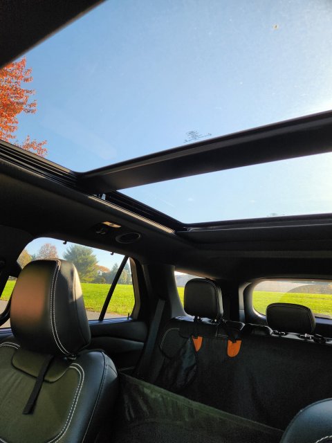 Moonroof.jpg