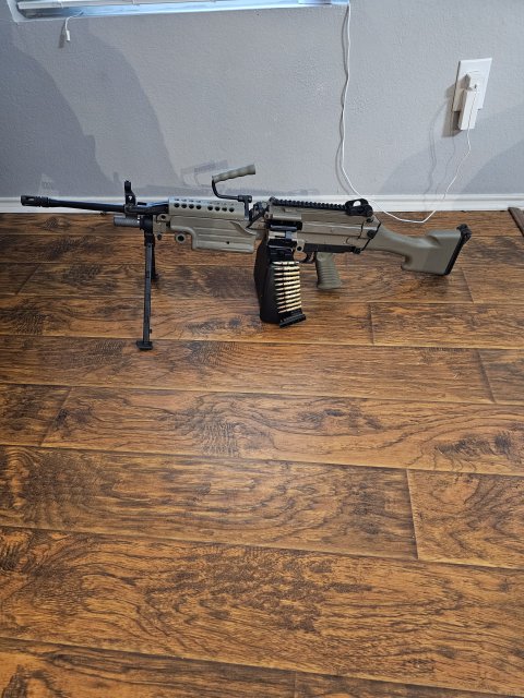 M249s.jpg