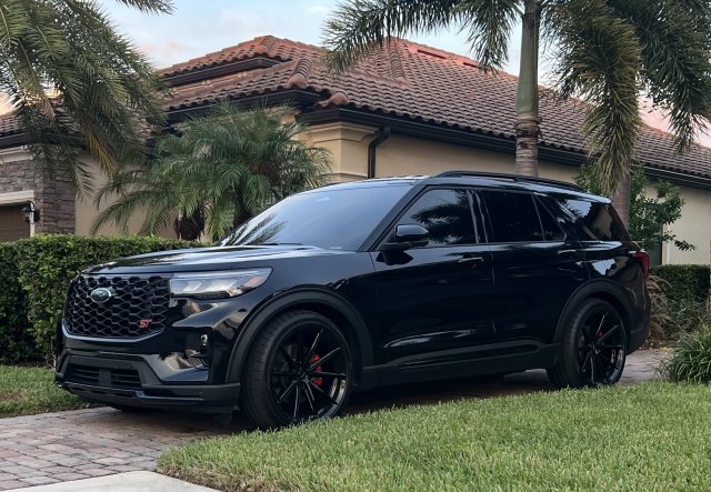 RR2 driveway.jpeg