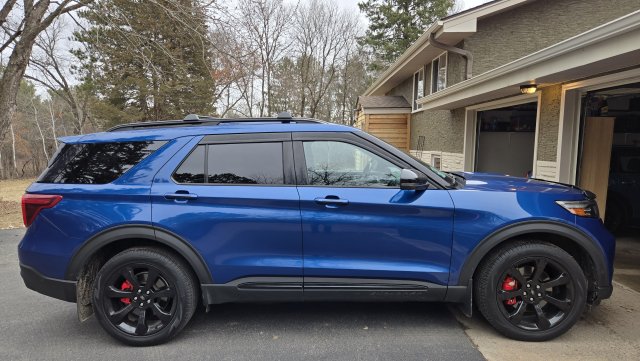 030826_windowguards_before 01.jpg