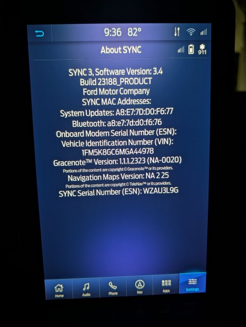 SCREEN WHEN I PICKED UP.jpg