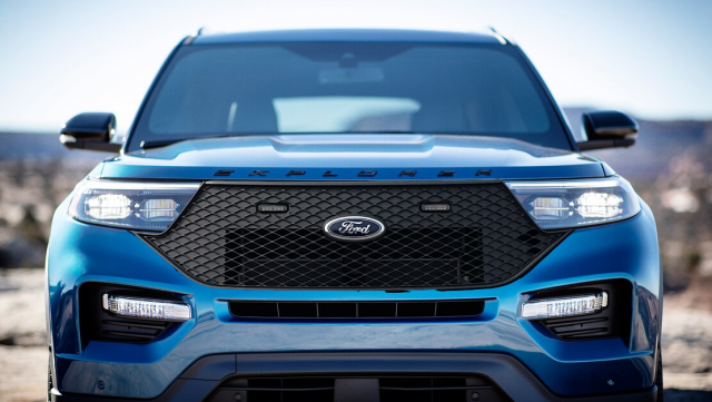 2020-Ford-Explorer-ST-12.png