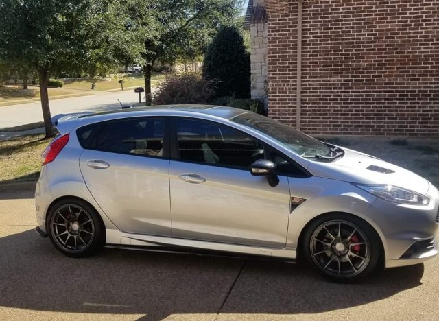 Fiesta ST-26.jpg