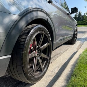 2021 Explorer ST.jpg